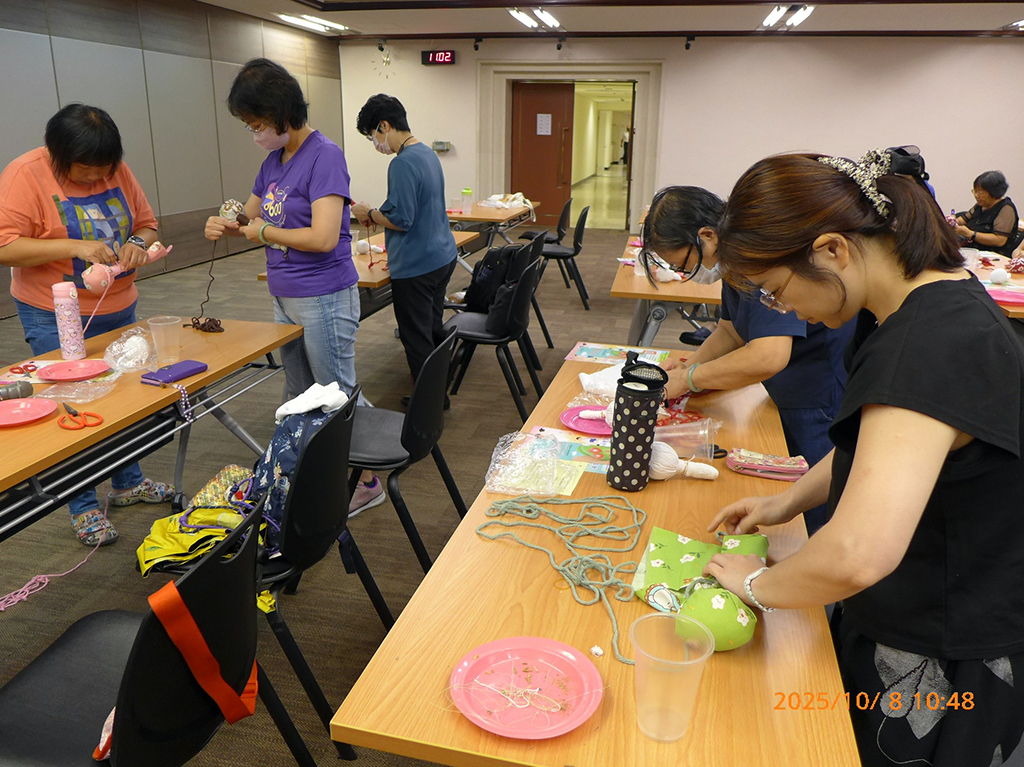 癌友身心紓壓療癒坊-園藝治療(香草按摩棒)