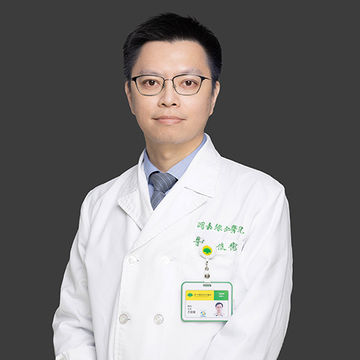主治醫師：尤俊衛